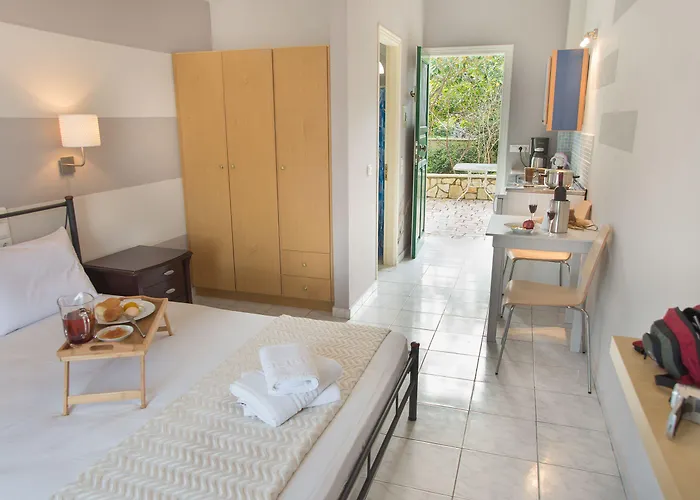 Herodotos Aparthotel 3*