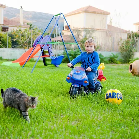 Lägenhetshotell Herodotos Keri