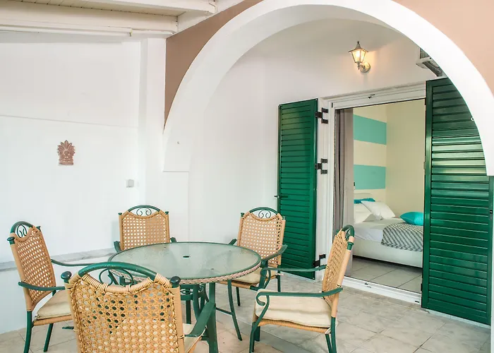 Herodotos Hotel de apartamente Keri