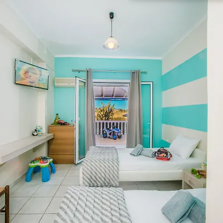 Herodotos 公寓式酒店 Keri