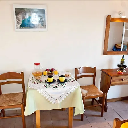 Herodotos Apartmanhotel Kerí